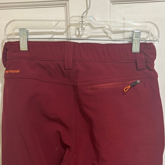 Free Soldier Pants Womens 29W 30L Wine Red Softshell Snow Fleece - Picture 4 of 6